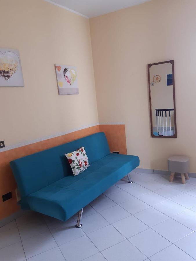 Stylish Flat "Il Sole" Nova Milanese Apartment Exterior foto